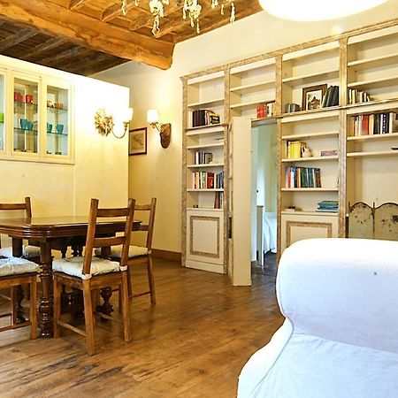 Charming Trastevere Apartment Рим Екстер'єр фото