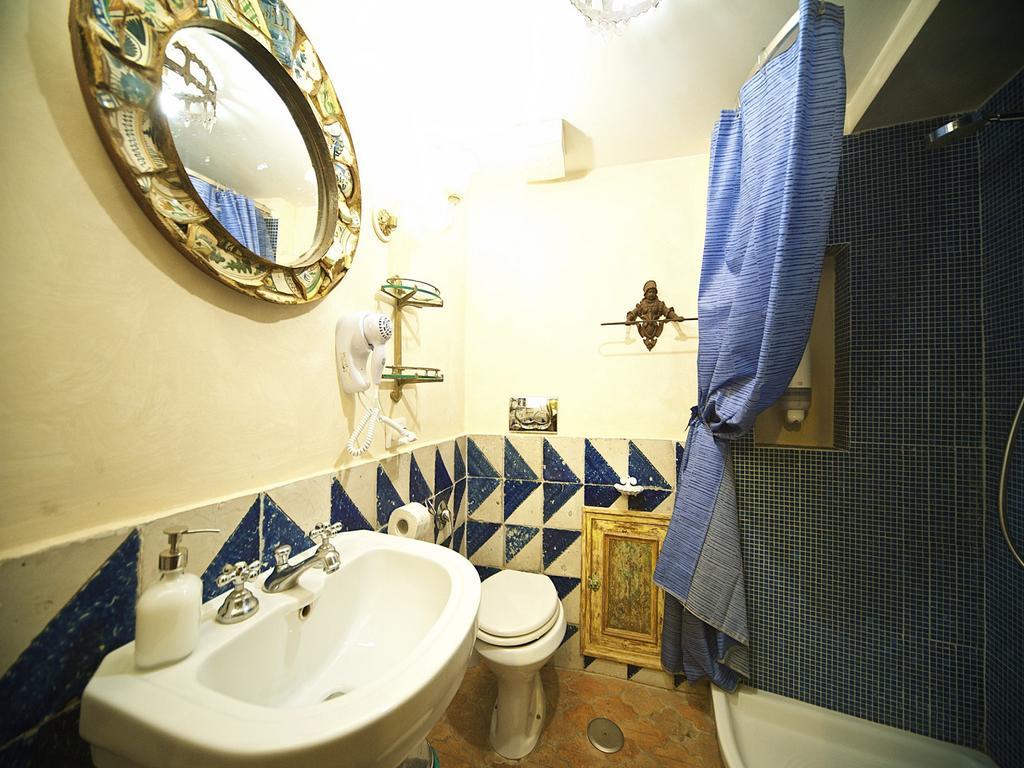 Charming Trastevere Apartment Рим Екстер'єр фото